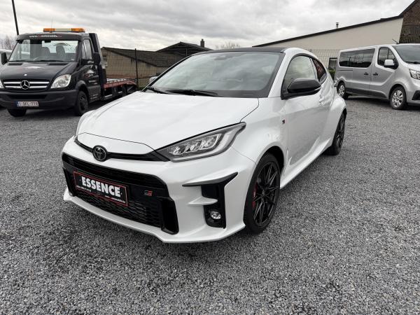 Voiture d'occasion à vendre : Toyota YARIS GR PERFORMANCE PACK 150KM GARANTIE 4ANS!!!