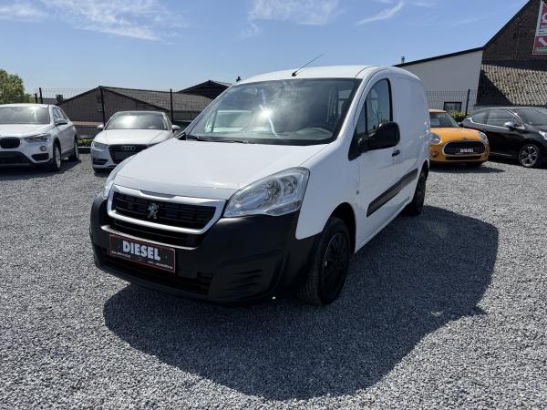 PEUGEOT PARTNER 1600CC HDI 100CV UTILITAIRE 3PLACES GARANTIE!!!